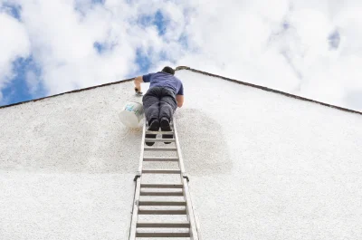 Peinture extérieure à Euzet — façades et ravalement
